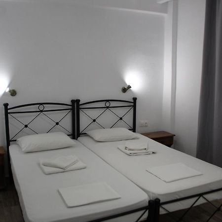 Zeus Hotel Ireo  Bagian luar foto