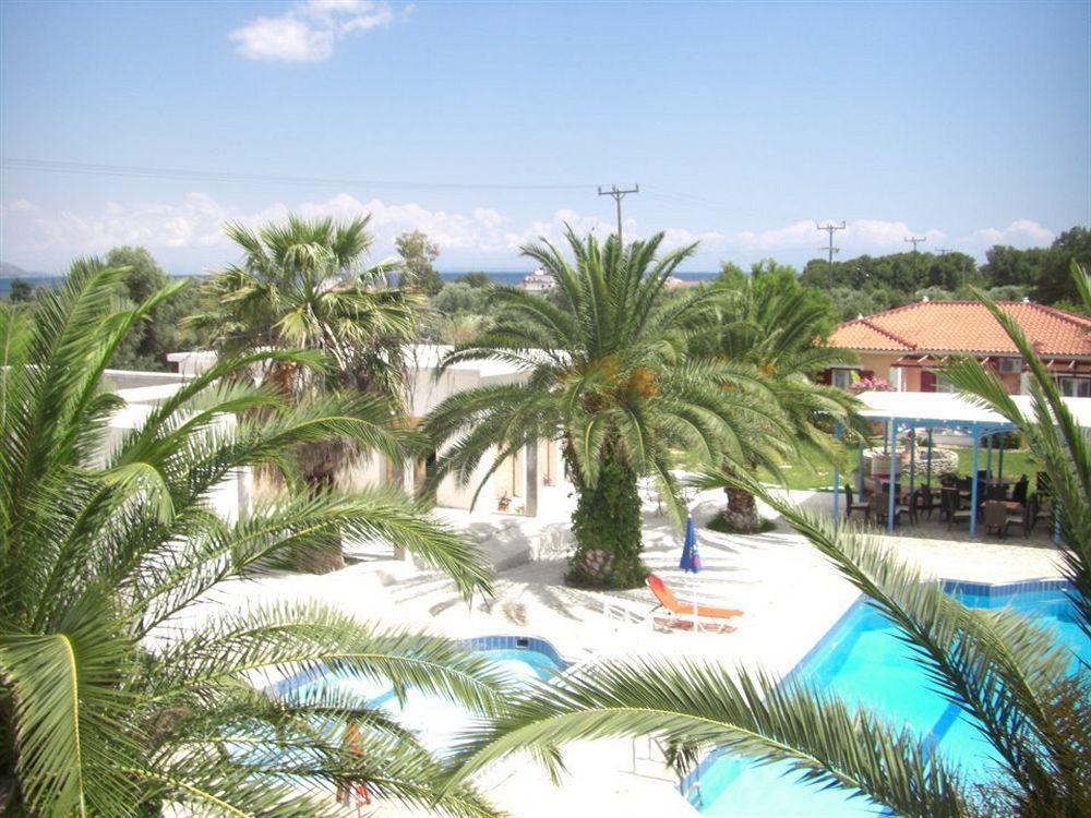 Zeus Hotel Ireo  Bagian luar foto